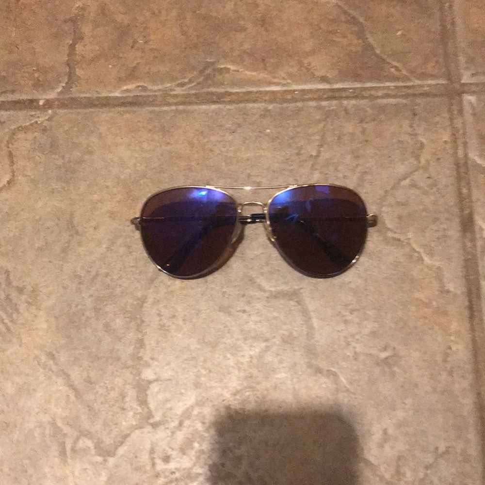 Aviator sunglasses